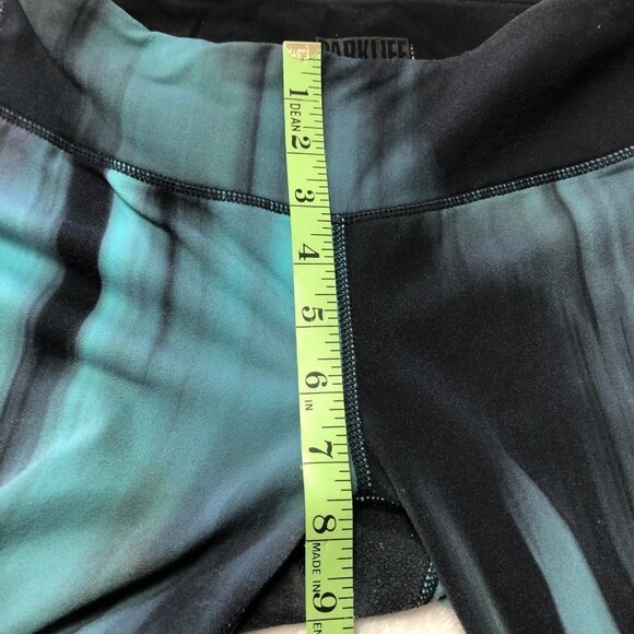 Aritzia Parklife Stride Leggings Size Small - Picture 4 of 5